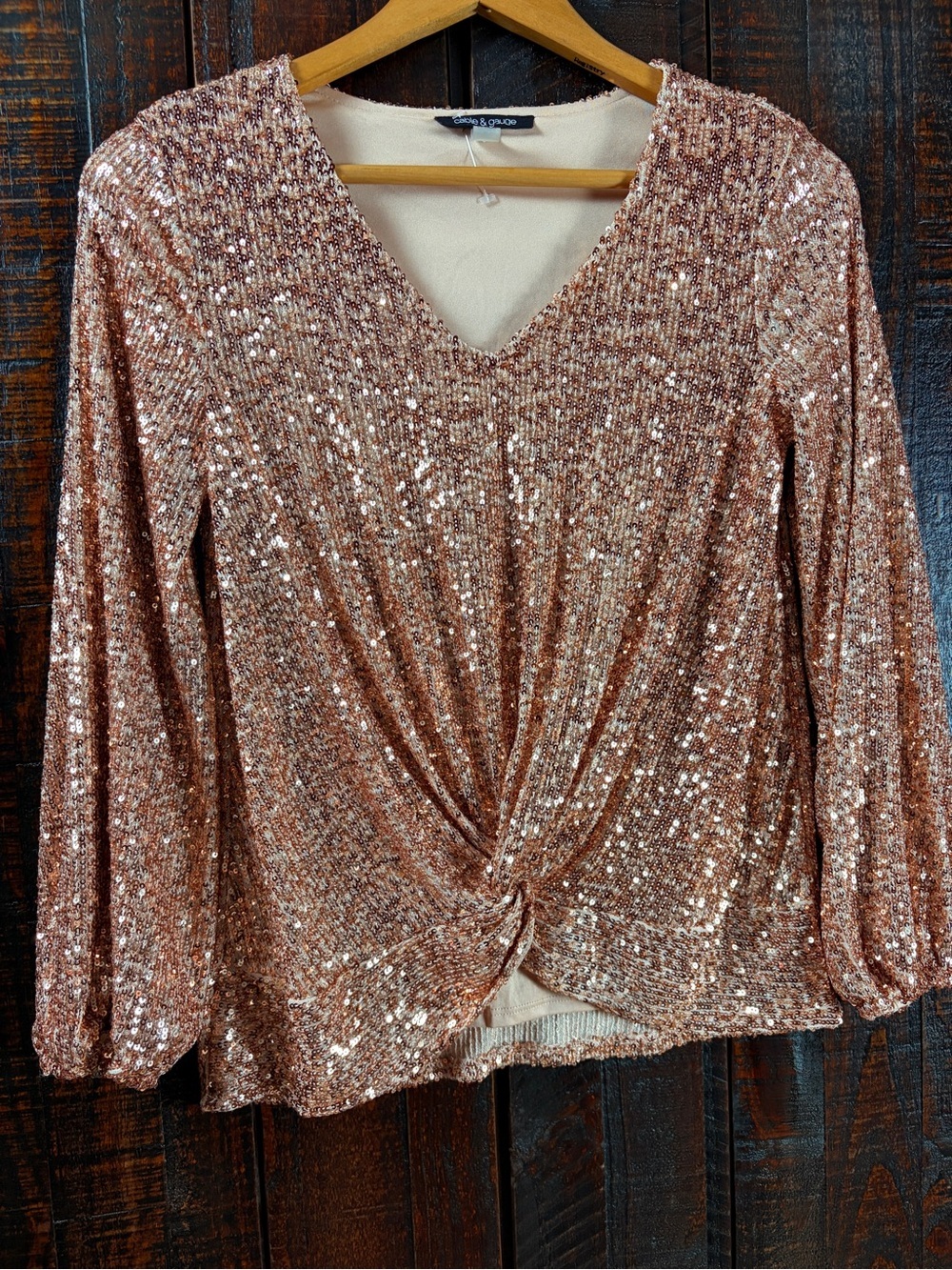 Cable & Gauge Sequin Twist Front V-Neck Top - Rose Gold Elegant Party XS - Picture 3 of 7